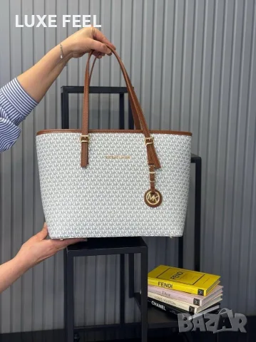 Michael Kors ⚜️Дамски Чанти , снимка 5 - Чанти - 55744350