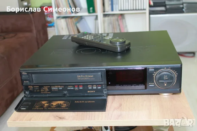 Sony SLV-X700 VHS, снимка 2 - Плейъри, домашно кино, прожектори - 56377416