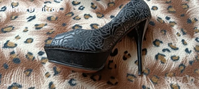 Дамски обувки с висок ток, снимка 2 - Дамски обувки на ток - 37681105