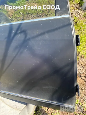 Задна дясна синя врата Мерцедес  Mercedes S class W221, снимка 4 - Части - 49967483