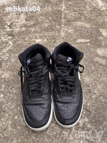 Nike Обувки court vision mid-43 номер, снимка 3 - Ежедневни обувки - 56180490
