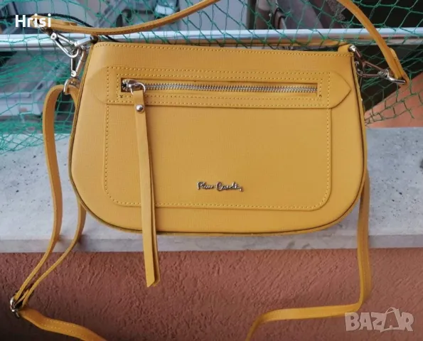 Нова жълта чанта Pierre Cardin , снимка 2 - Чанти - 48792432