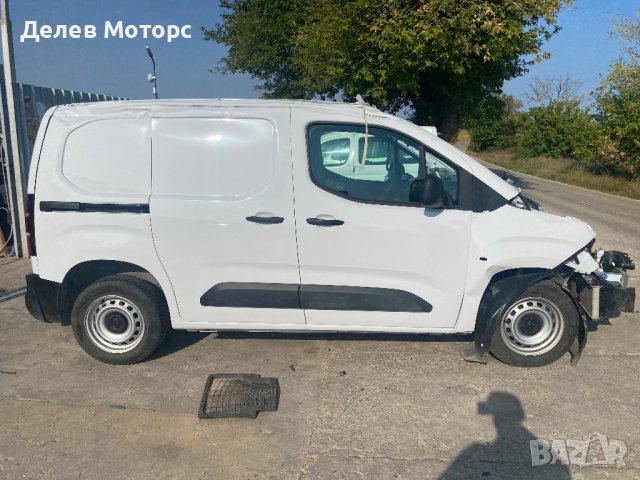 Peugeot Partner K9 1. 5 BliueHDi, 102 кс. , 6 ск. , двигател YHT, 8 000 km, 2023 г. , euro 6D, Пежо , снимка 3 - Автомобили и джипове - 42205436