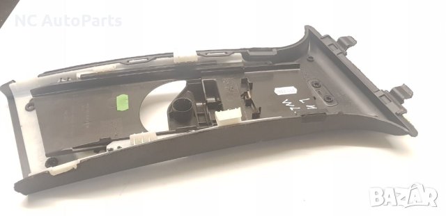 Интериорен капак кора за колан за Mercedes Мерцедес С клас W204 A2048600930 A2046903726 2011, снимка 9 - Части - 42653784