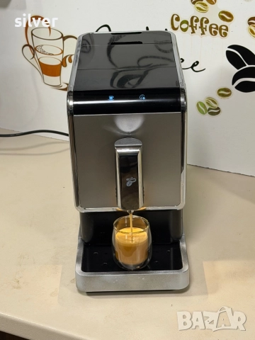 Кафемашина кафе автомат TCHİBO с гаранция, снимка 7 - Кафемашини - 52393436