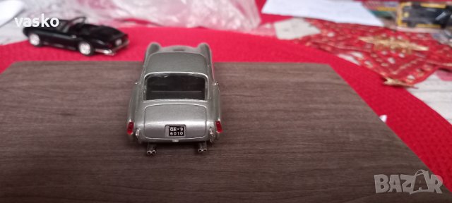 BOX MADE IN ITALY 1:43, снимка 4 - Колекции - 39406063