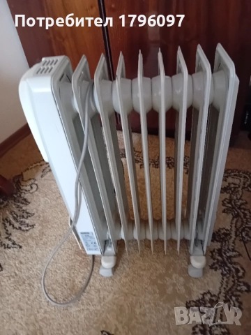 Маслен радиатор Delonghi, снимка 4 - Радиатори - 52927102