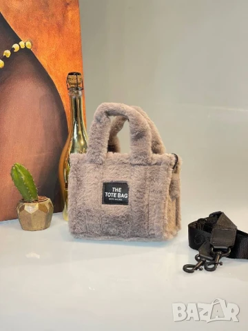 пухени чанти the tote bag marc jacobs, снимка 15 - Чанти - 51410727