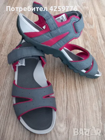 Дамски сандали QUECHUA за тесен крак, снимка 1