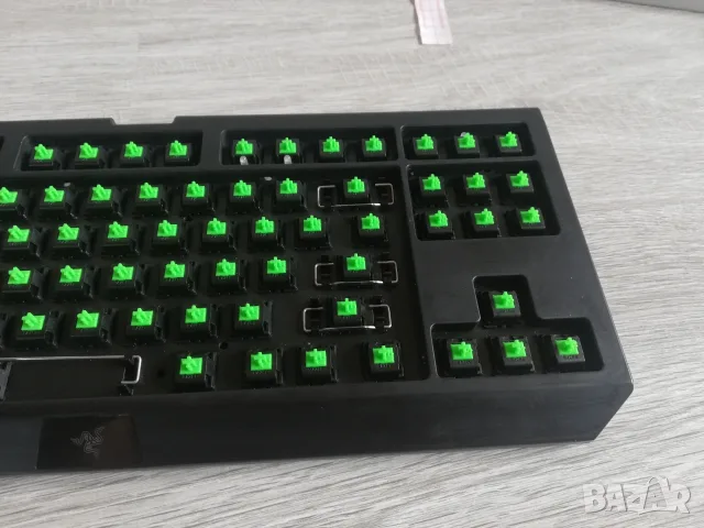 Razer Blackwidow Tournament 2014 Edition, снимка 9 - Клавиатури и мишки - 56119176