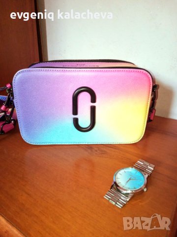 Дамска чанта и часовник, снимка 1