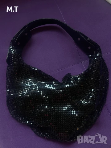 Нова чанта Bershka, снимка 4 - Чанти - 51149824