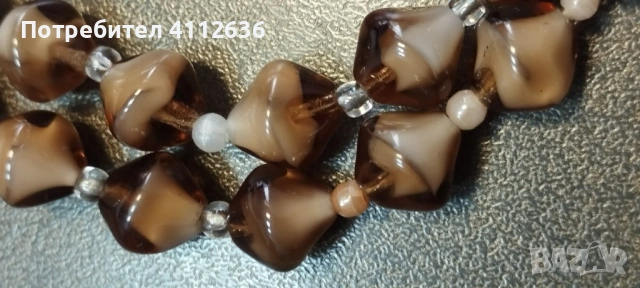 Двуредно винтидж колие от чешко стъкло в опушено кафяво, снимка 5 - Колиета, медальони, синджири - 53221412