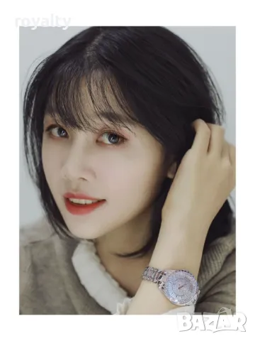 Уникален дамски часовник с циферблат, покрит с камъни, снимка 6 - Дамски - 49732807