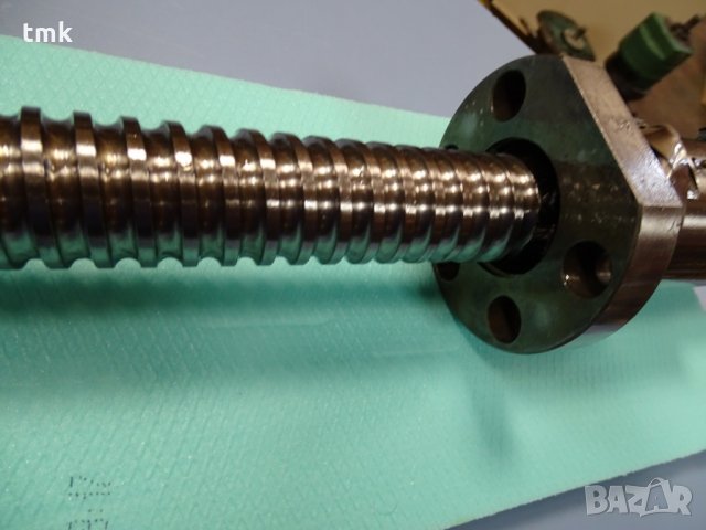 Сачмено-винтови двойки L-1070 mm , снимка 8 - Резервни части за машини - 31988828