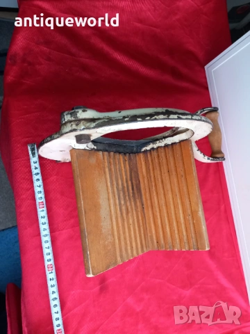 Raadvad, Старинна Гилотина за Рязане на Хляб и Колбаси, снимка 8 - Антикварни и старинни предмети - 53279896