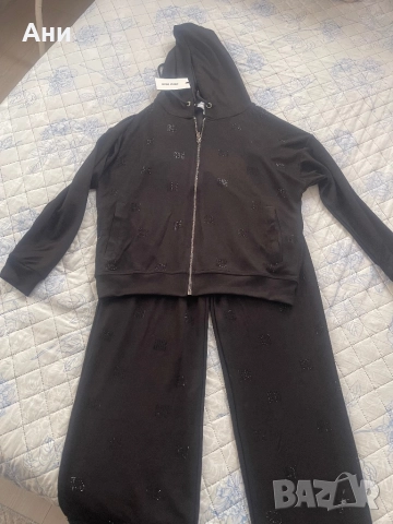 Дамски комплекти и блузи , снимка 4 - Комплекти - 52443639