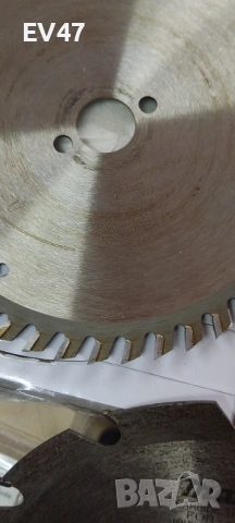 Дискове за дърво за ръчен циркуляр, снимка 3 - Циркуляри - 53897680