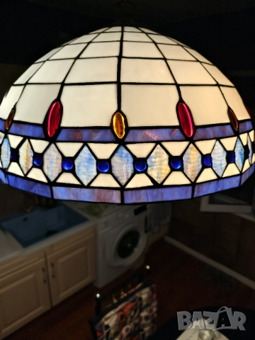 Полилей тип Тифани., снимка 3 - Лампи за таван - 51939204