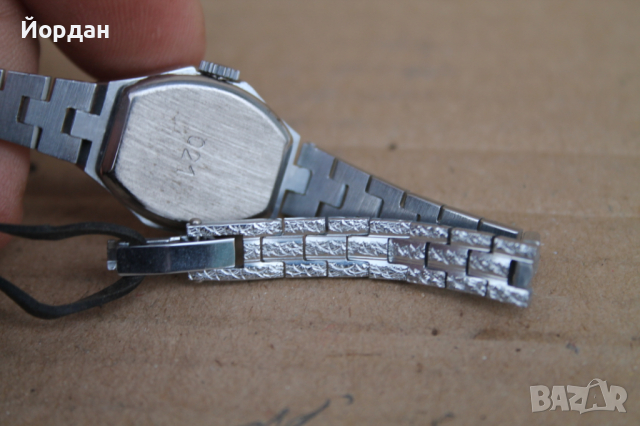 СССР дамски часовник ''LUCH", снимка 8 - Дамски - 44792705