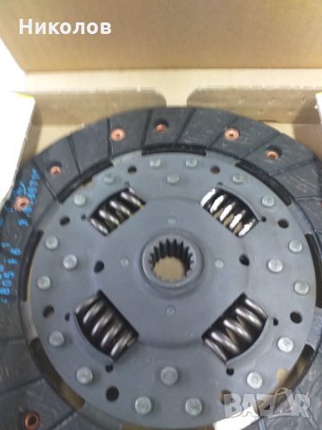 Феродов диск Форд Ескорт,Орион,Фиеста 1.4 90-99г.LuK 319004417, снимка 2 - Части - 31653891