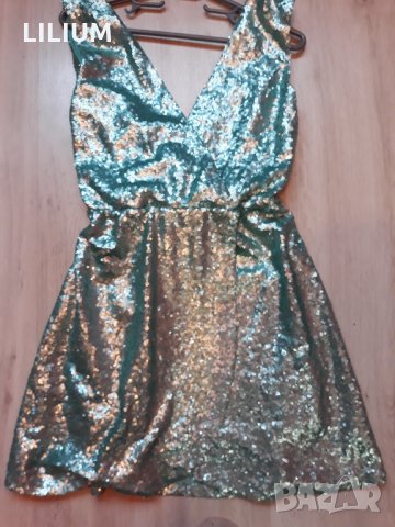 Рокля Boohoo и сако Unona/ Мента