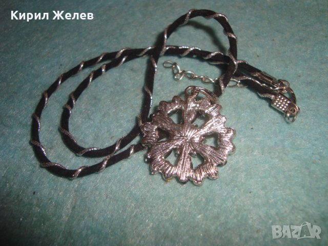 СКЪПОЦЕННО КРИСТАЛНО МОДНО КОЛИЕ ВЕЧЕРНО БИЖУ СРЕБРИСТ МЕДАЛЬОН 25508, снимка 3 - Колиета, медальони, синджири - 35507001