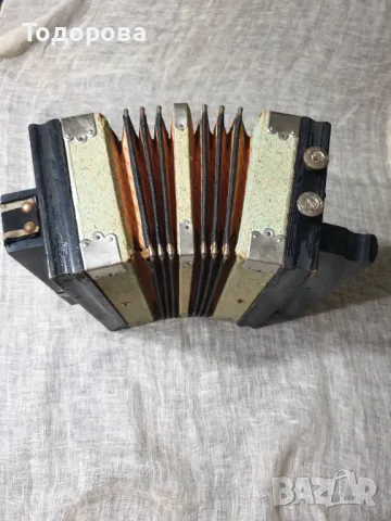 Старинна Тиролска хармоника RIGOLETTO, снимка 8 - Антикварни и старинни предмети - 49457925
