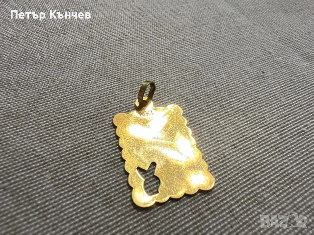 Златен медальон 18 карата, снимка 5 - Колиета, медальони, синджири - 54315807