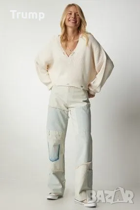 Дънки по модел на Bershka Loose fit в светлосин, бял деним