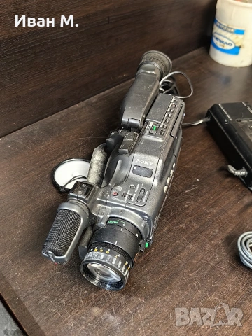 Стара видеокамера Sony Handycam , снимка 6 - Камери - 53874865