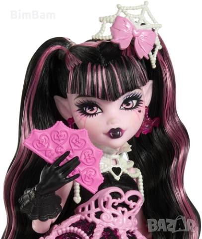 Оригинална кукла Monster High Scary Sweet Birthday - Дракулора / Mattel, снимка 5 - Кукли - 52303676