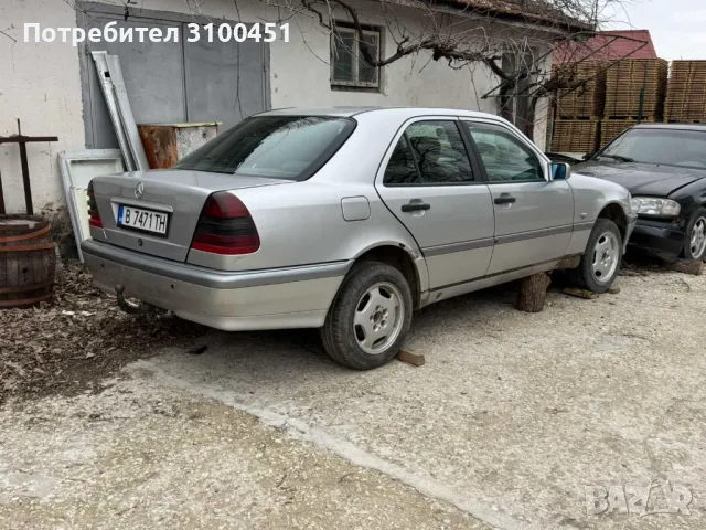 2 Мерцедеса за части, снимка 2 - Части - 48926734