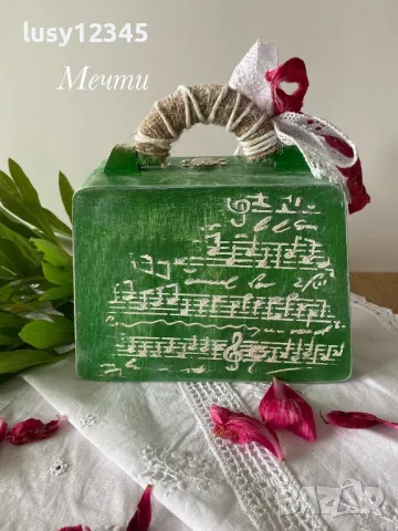 Кутия чантичка-Пролетни божури!, снимка 4 - Декорация за дома - 50381993