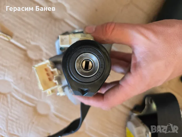 89783-05030 Контактен ключ + ключ OEM TOYOTA AVENSIS T27 2.0 D-4D КОМБИ 2014, снимка 2 - Части - 56113503