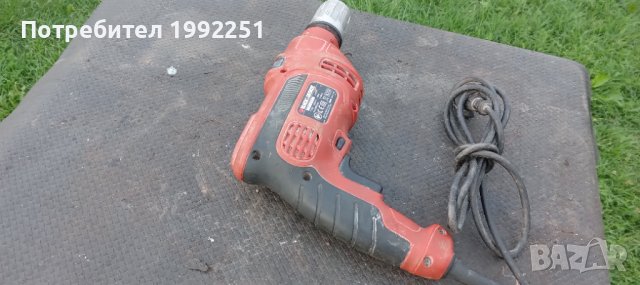 Ударна дрелка - бормашина НОМЕР 21. Black&Decker. Max Ф13. 710W. 2800обор/мин. Посока ляво и дясно. , снимка 4 - Бормашини - 38054546