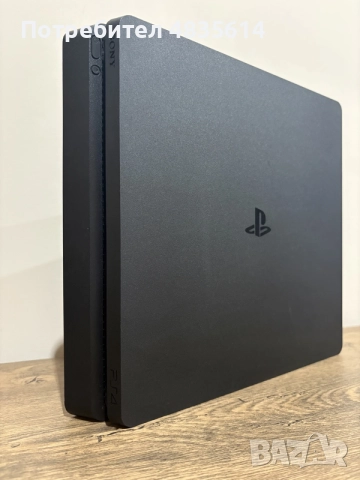 Продавам PS4 slim 