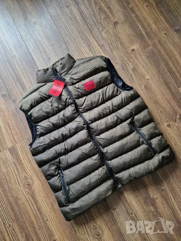 Страхотна мъжка грейка елек HUGO BOSS размер S M L XL 2XL , снимка 2 - Якета - 55894989