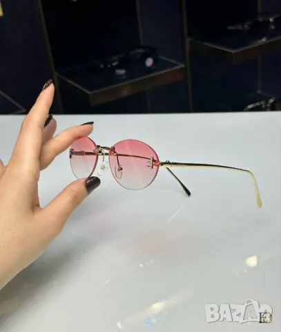 очила с калъф fendi, снимка 7 - Слънчеви и диоптрични очила - 50407014