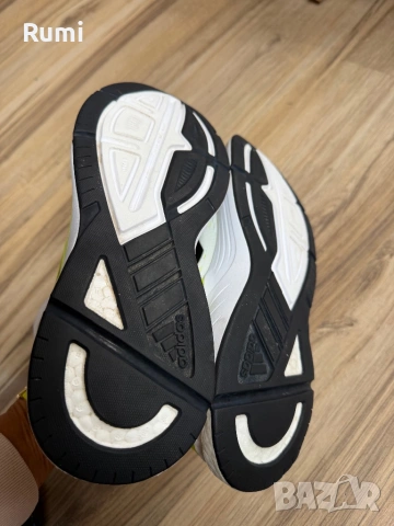  Оригинални маратонки Adidas Response Super ! 40,5 н, снимка 8 - Маратонки - 44229846