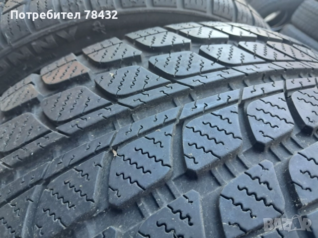 Зимни гуми 205/40/17- 2бр, снимка 2 - Гуми и джанти - 51580282