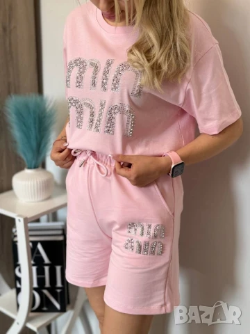 дамски екипи Miu Miu , снимка 2 - Спортни екипи - 50969692