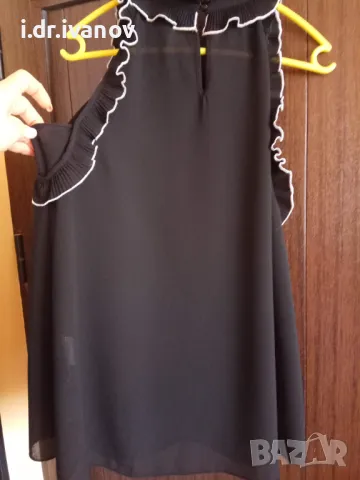 нов черен топ с къдрички марка Sisley, снимка 1