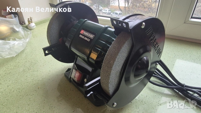 Двоен шмиргел PARKSIDE , снимка 3 - Полирмашини - 54057546