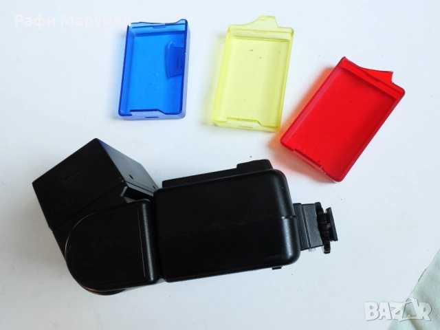 СВЕТКАВИЦИ за филмови и цифрови фотоапарати, снимка 2 - Фотоапарати - 52556939