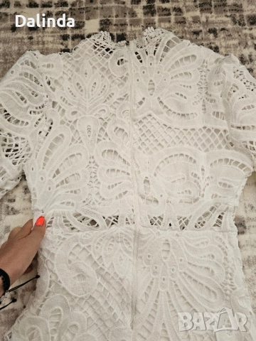 Елегантна рокля в бяло, снимка 8 - Рокли - 51470717