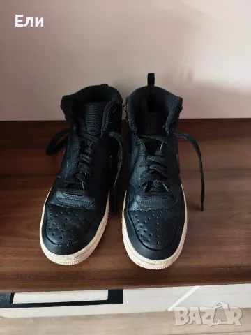 Маратонки Nike, номер 41, снимка 2 - Спортни обувки - 56050603
