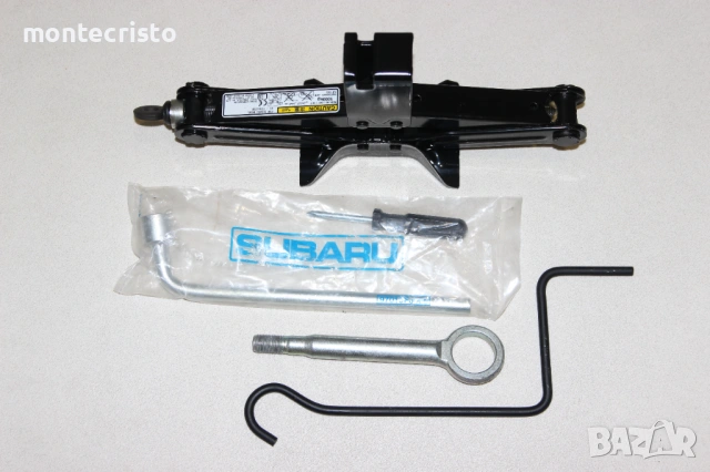 Комплект крик Subaru XV (2012-2021г.) Subaru Forester (2008-2018г.) кука за теглене ключ за гуми