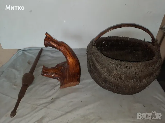 Кошница лъжица и други неща за битова украса