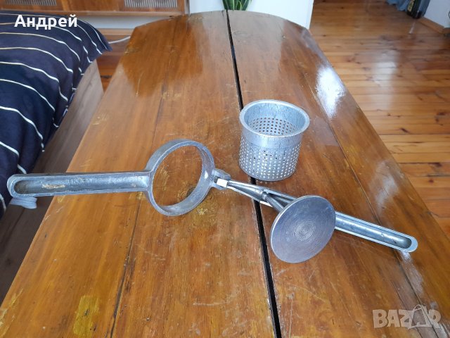Стара алуминиева преса за картофи, снимка 4 - Други ценни предмети - 37062409